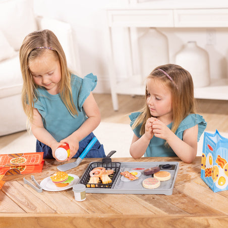 Melissa & Doug Toy Spotlight Flip & Fry Grill Play Set kids playing together